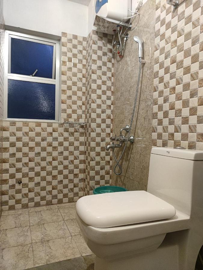 שילונג Urban Tavern מראה חיצוני תמונה